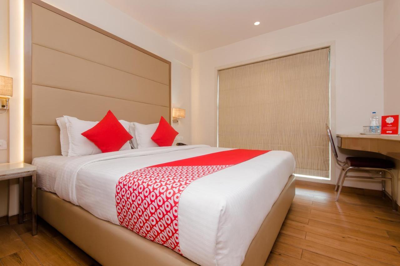 Grand Mookambika Hotel Navi Mumbai Ngoại thất bức ảnh
